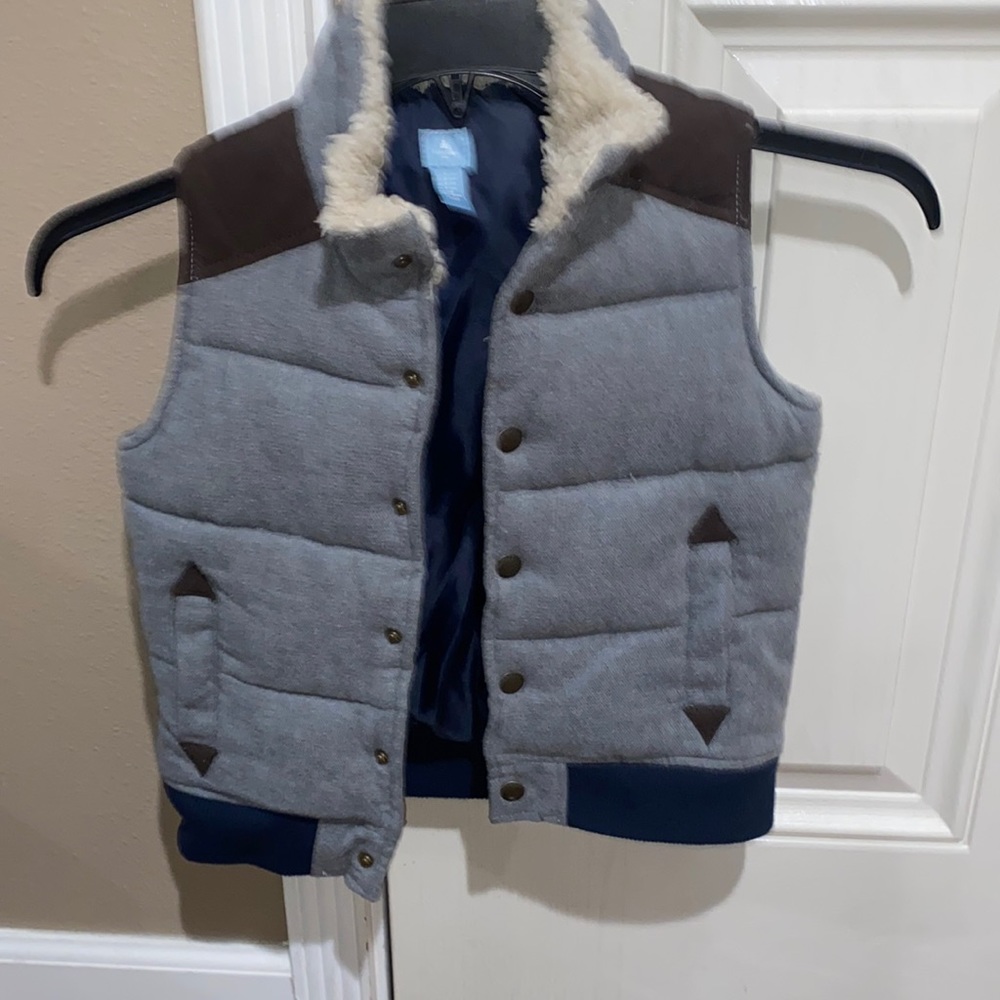 Baby gap boys vest size 4 years guc